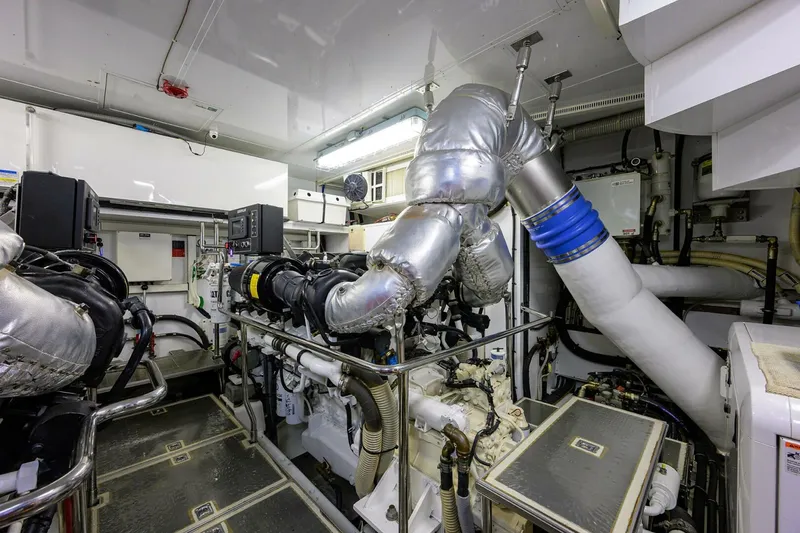 Slide: The Image of Hampton 830 Euro 2014 - 4184978