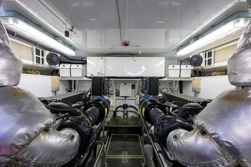 Slide: The Image of Hampton 830 Euro 2014 - 4184979