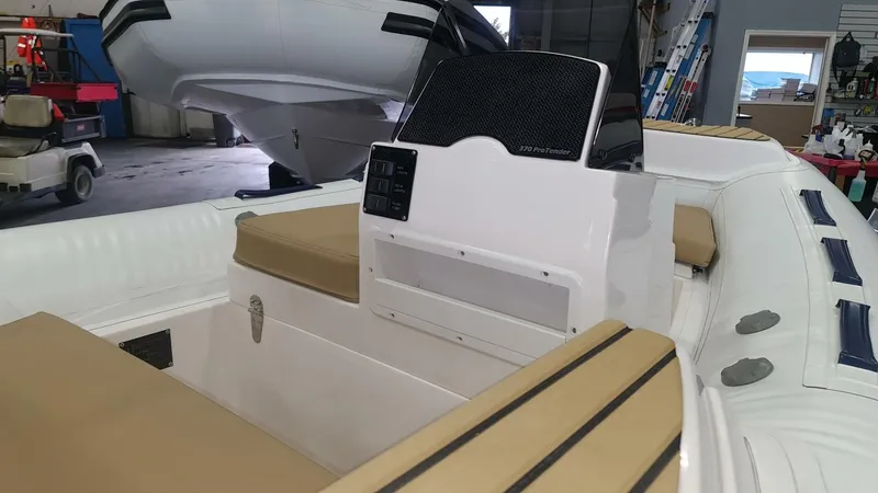 Slide: The Image of Tiger Marine 370 Protender 2023 - 4185419