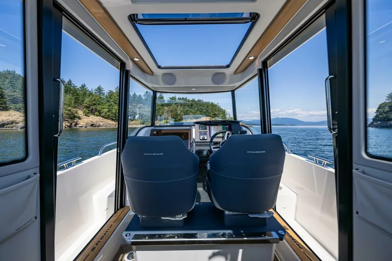 Slide: The Image of Nimbus C8 2024 - 4581405