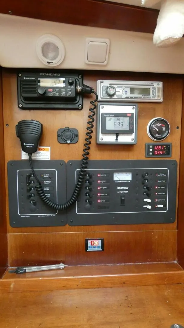 Slide: The Image of Beneteau Oceanis 311 2000 - 4188794