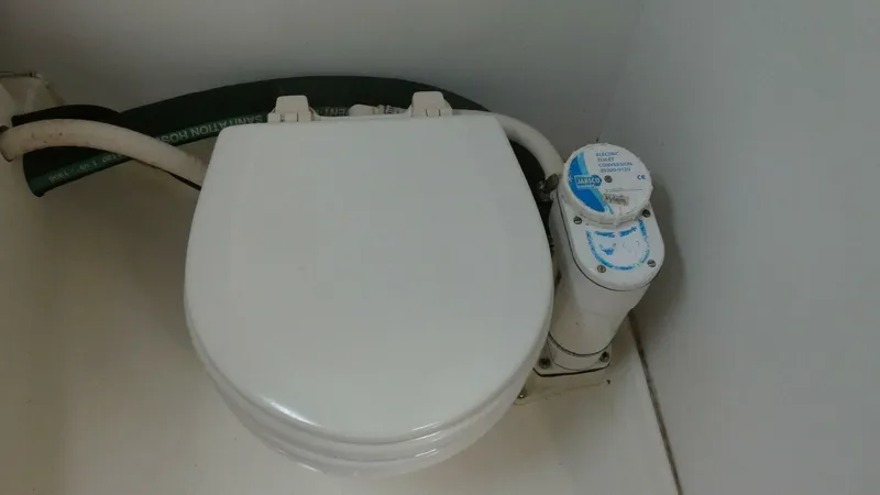 Slide: The Image of Beneteau Oceanis 311 2000 - 4188816