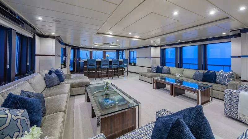 Slide: The Image of Amels 170 2004 - 4214297