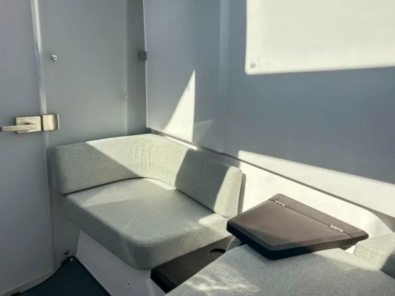 Slide: The Image of Axopar 37XC CROSS CABIN 2024 - 4548071