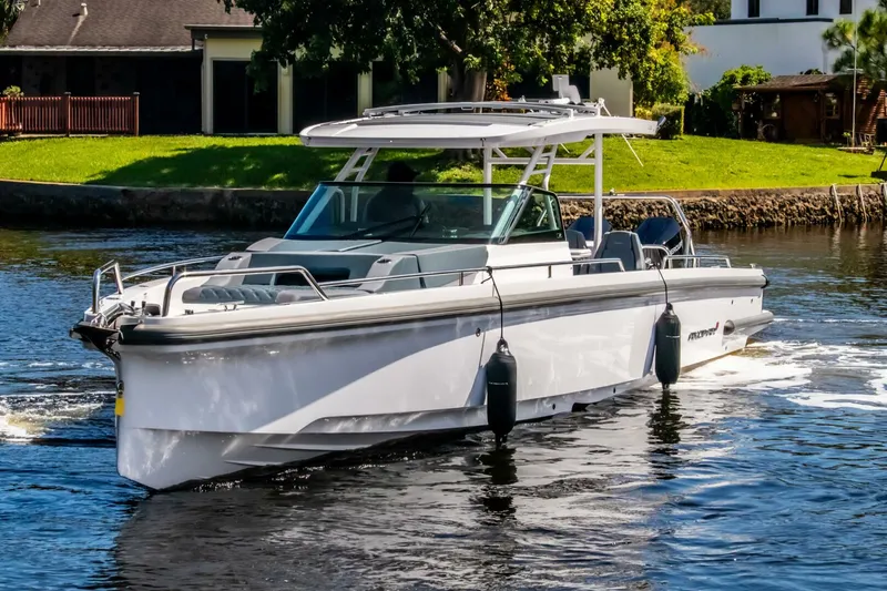 Slide: The Image of Axopar 37 Sun Top 2024 - 5814806