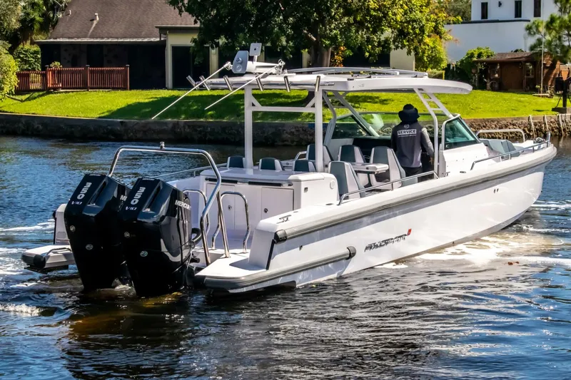 Slide: The Image of Axopar 37 Sun Top 2024 - 5814821