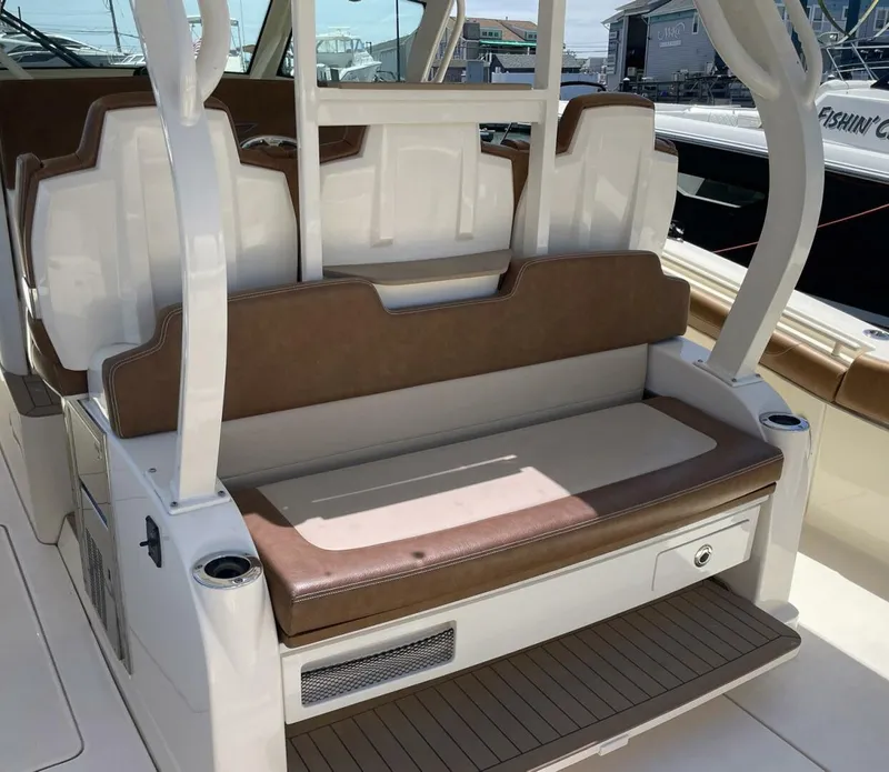 Slide: The Image of Scout 380 LXF 2019 - 4397270