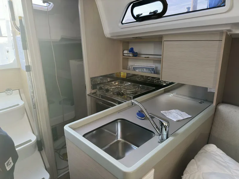 Slide: The Image of Beneteau OCEANIS 30.1 2021 - 4199425