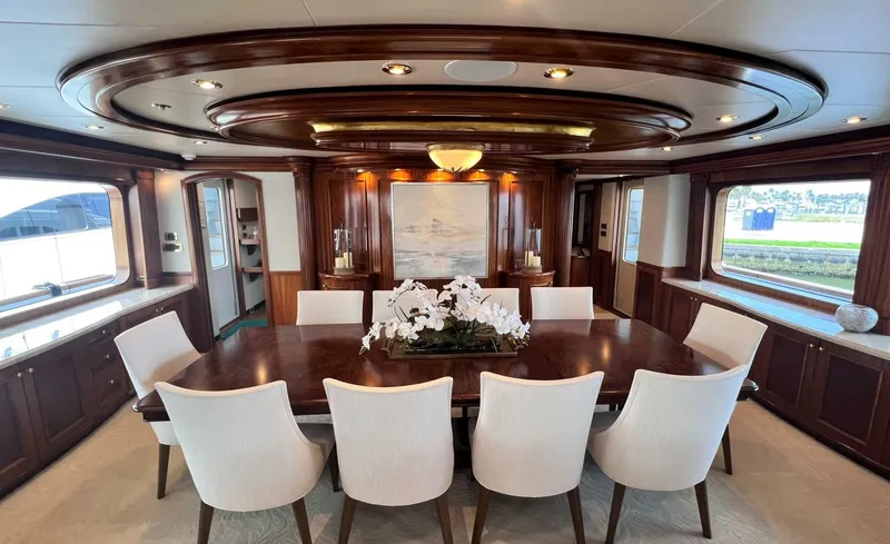 Slide: The Image of Main Deck Dining  - 4380290