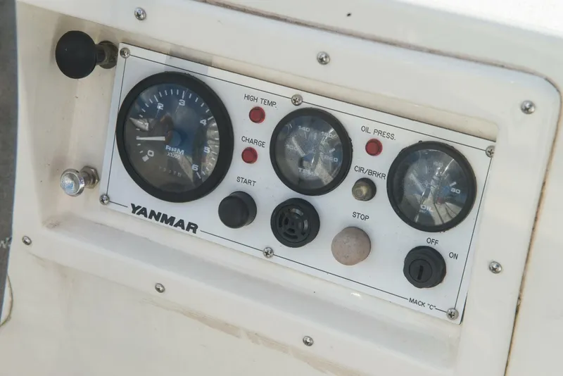 Slide: The Image of C&C 44 1985 - 4202147