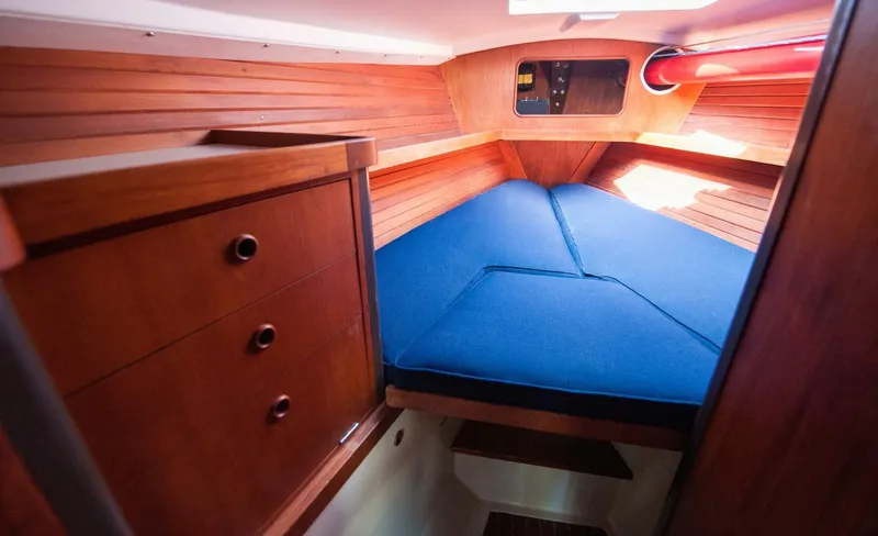 Slide: The Image of C&C 44 1985 - 4202152