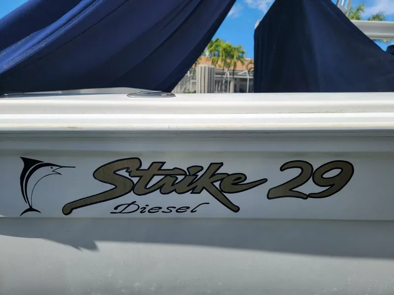 Slide: The Image of Strike 29 Sportfisherman 2001 - 4205004