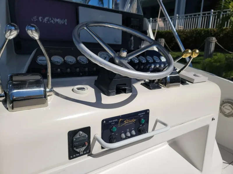 Slide: The Image of Strike 29 Sportfisherman 2001 - 4205015