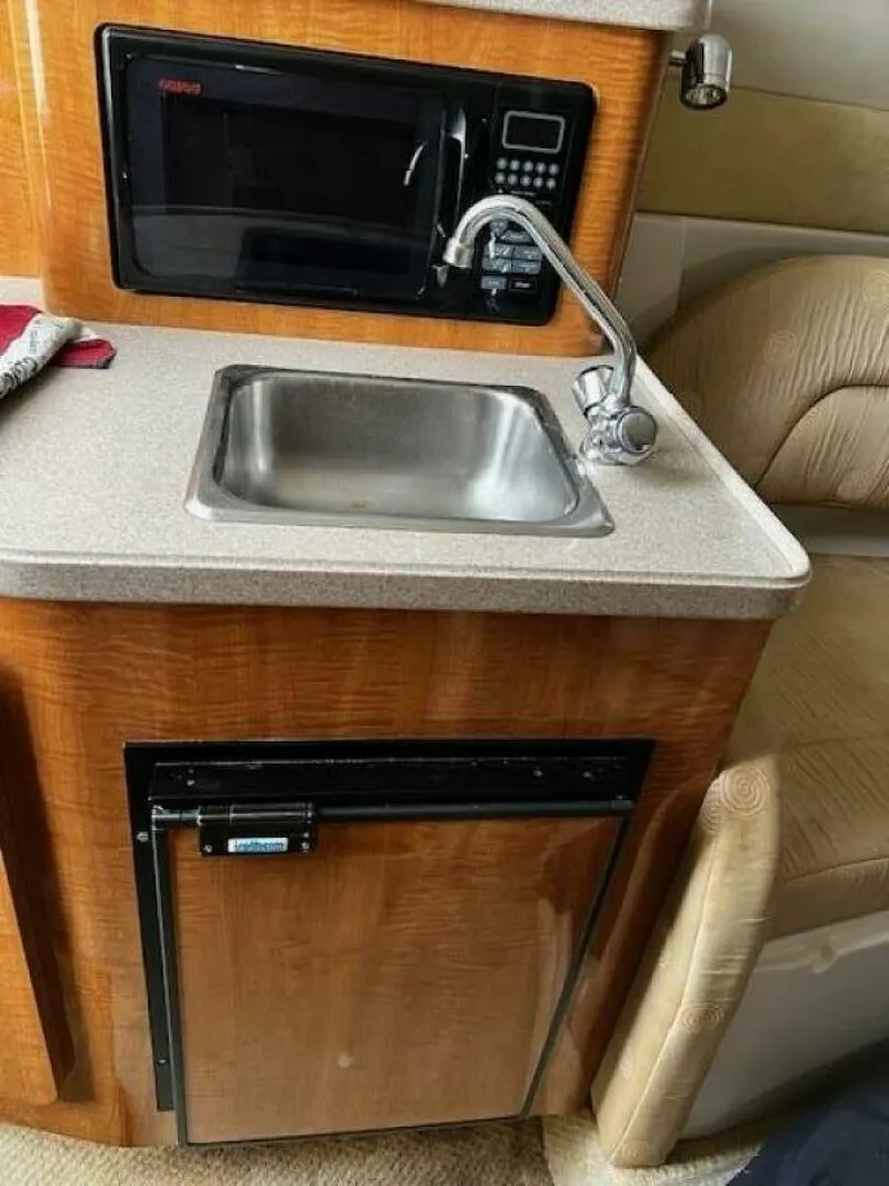 Slide: The Image of Fridge, Sink & Microwave - 5511506