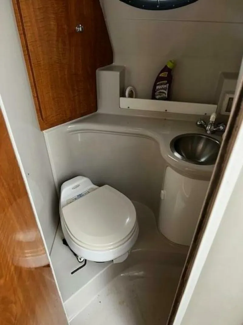 Slide: The Image of Head W Shower - 4383048