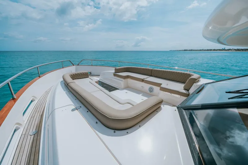 Slide: The Image of Azimut Magellano 50 2012 - 4209241