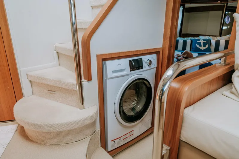 Slide: The Image of Azimut Magellano 50 2012 - 4209280