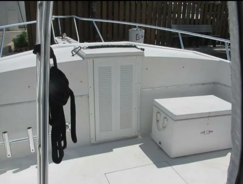 Slide: The Image of Island Hopper Center Console w/Cuddy Cabin 1997 - 4210817