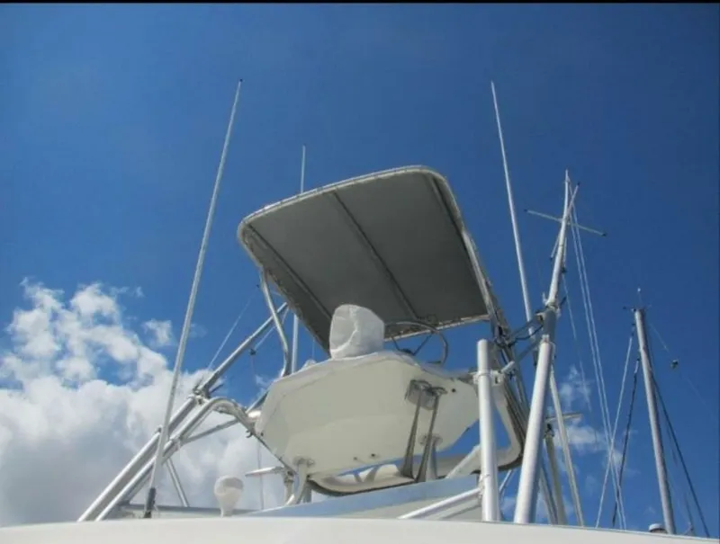 Slide: The Image of Island Hopper Center Console w/Cuddy Cabin 1997 - 4210812