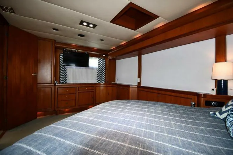 Slide: The Image of Lowland 64 Pilot House Long Range Motor Yacht 1986 - 4959351