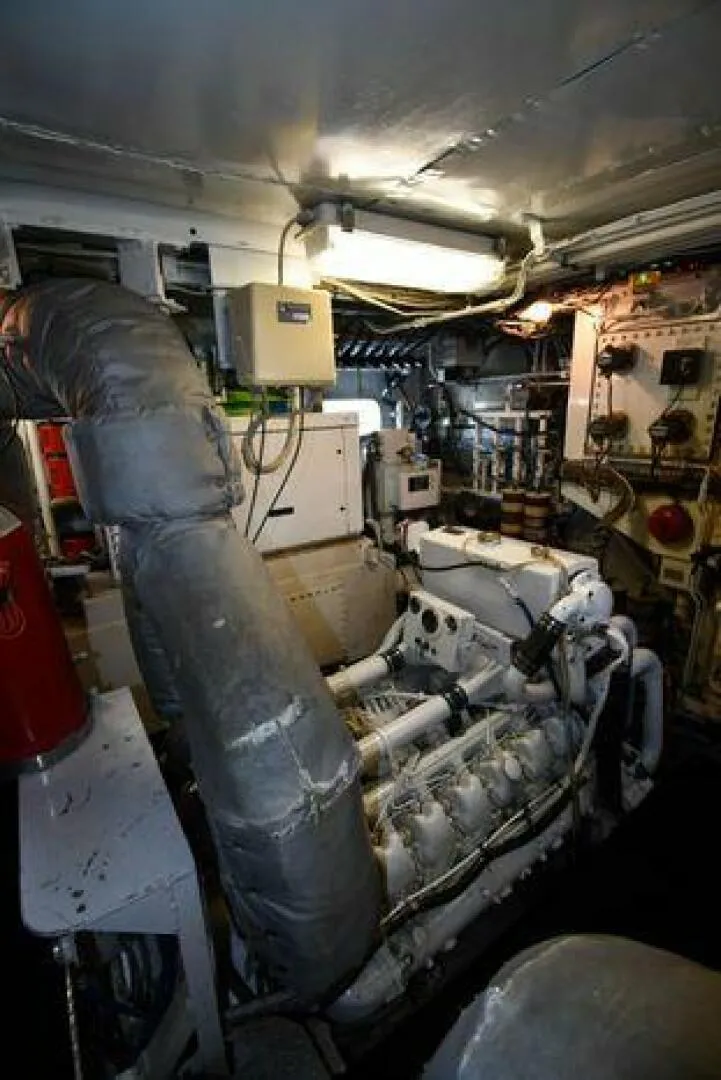 Slide: The Image of Lowland 64 Pilot House Long Range Motor Yacht 1986 - 4959365