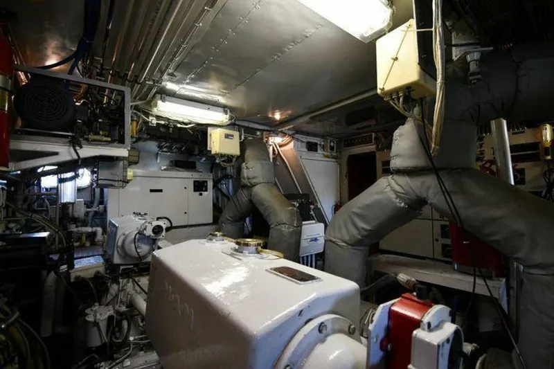 Slide: The Image of Lowland 64 Pilot House Long Range Motor Yacht 1986 - 4959377