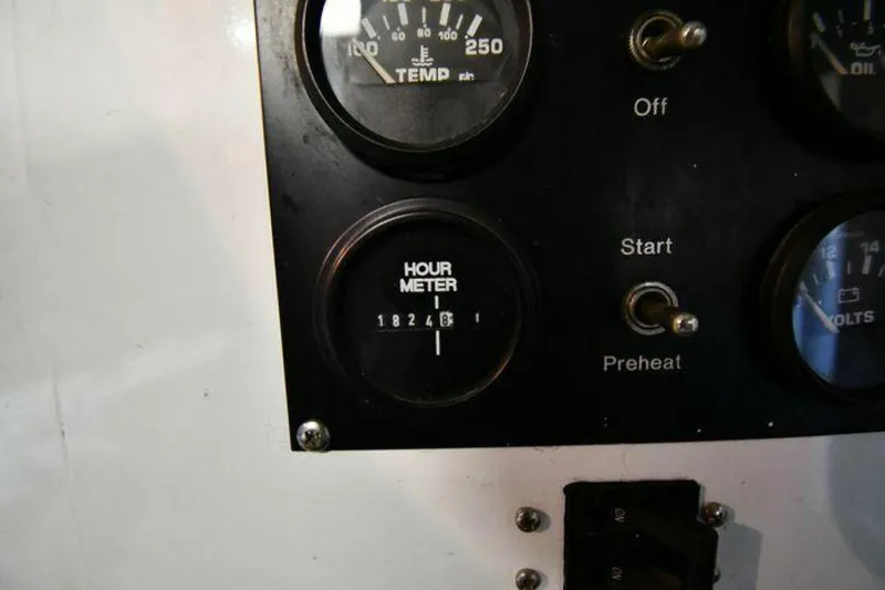 Slide: The Image of Lowland 64 Pilot House Long Range Motor Yacht 1986 - 4959384