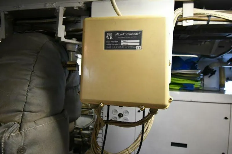 Slide: The Image of Lowland 64 Pilot House Long Range Motor Yacht 1986 - 4959392