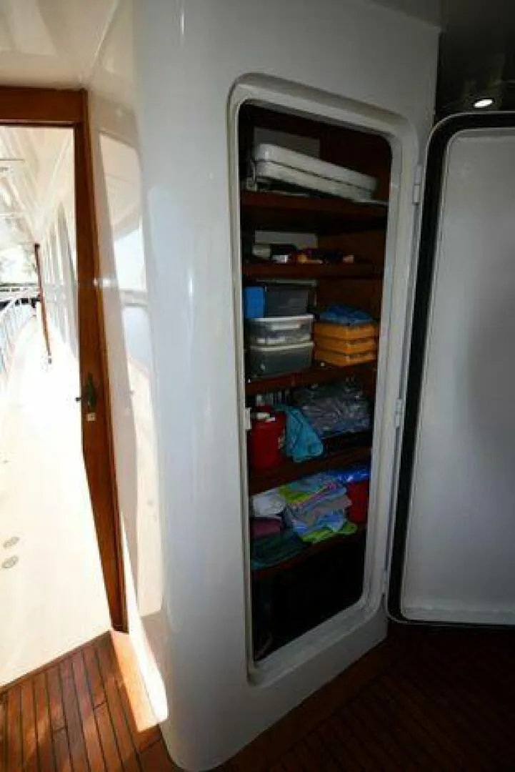 Slide: The Image of Lowland 64 Pilot House Long Range Motor Yacht 1986 - 4959393