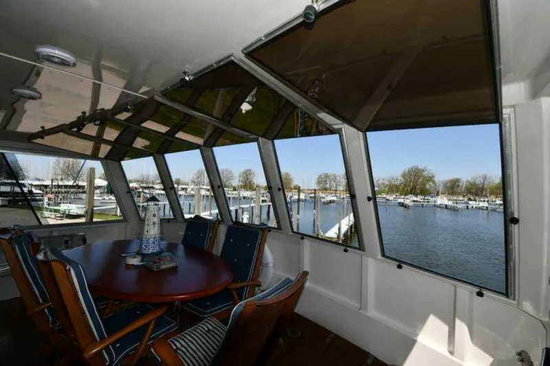 Slide: The Image of Lowland 64 Pilot House Long Range Motor Yacht 1986 - 4959119