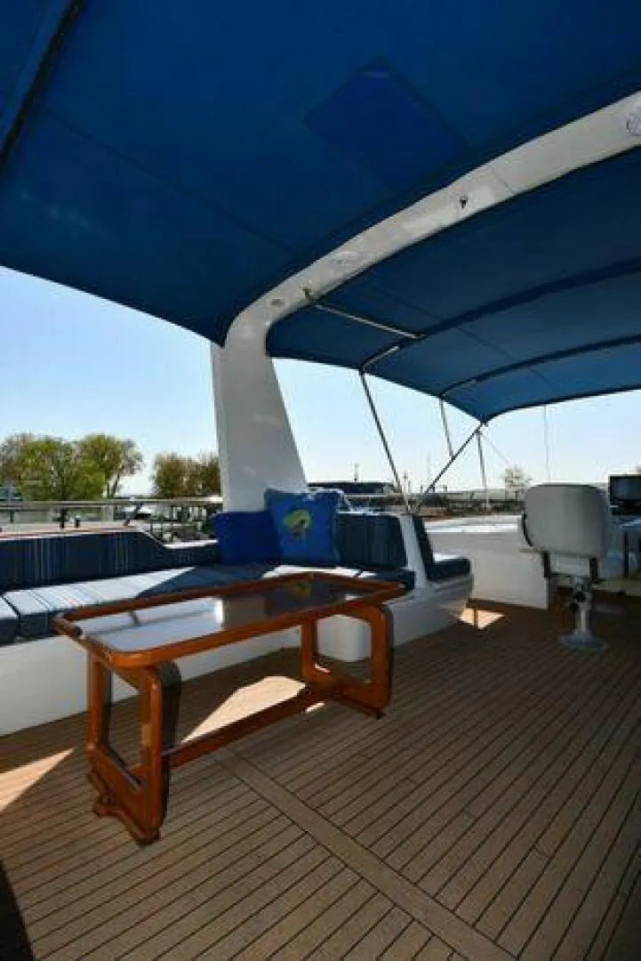 Slide: The Image of Lowland 64 Pilot House Long Range Motor Yacht 1986 - 4959150