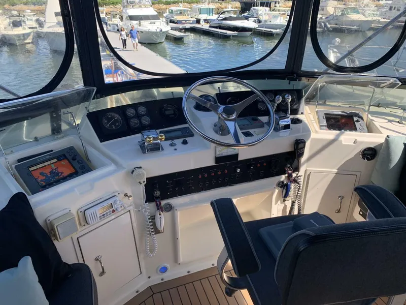 Slide: The Image of Hatteras Motor Yacht DC 1991 - 4212991