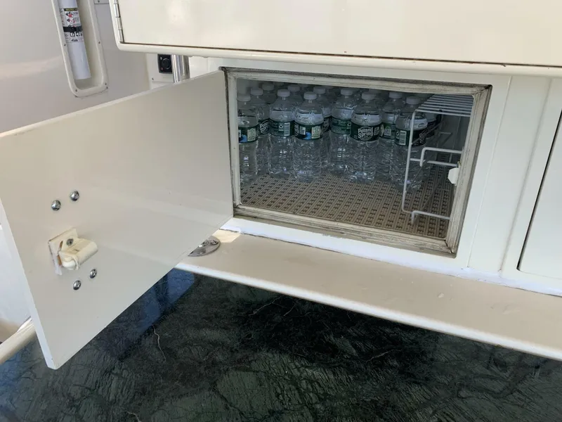 Slide: The Image of Hatteras Motor Yacht DC 1991 - 4213022