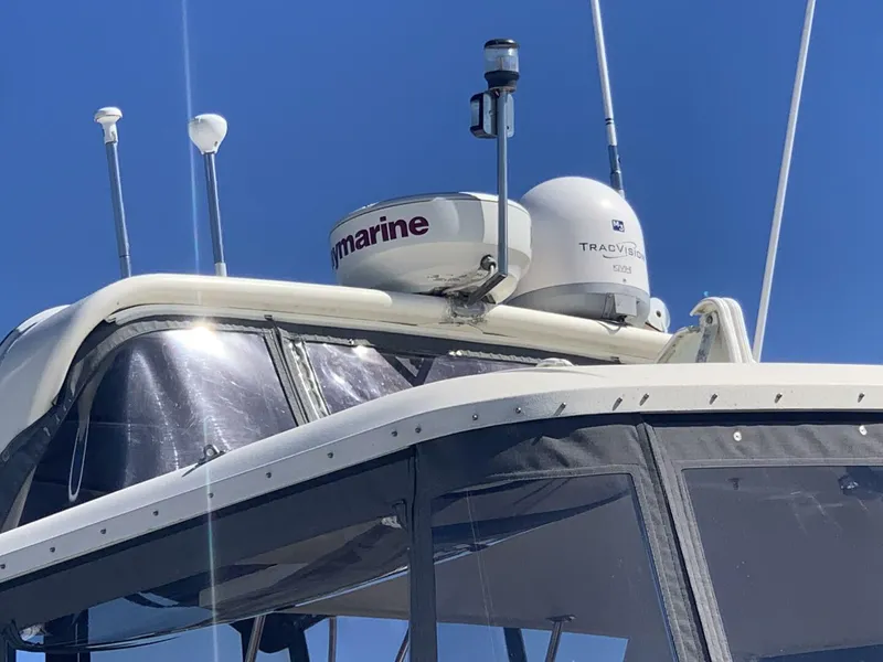 Slide: The Image of Hatteras Motor Yacht DC 1991 - 4213084