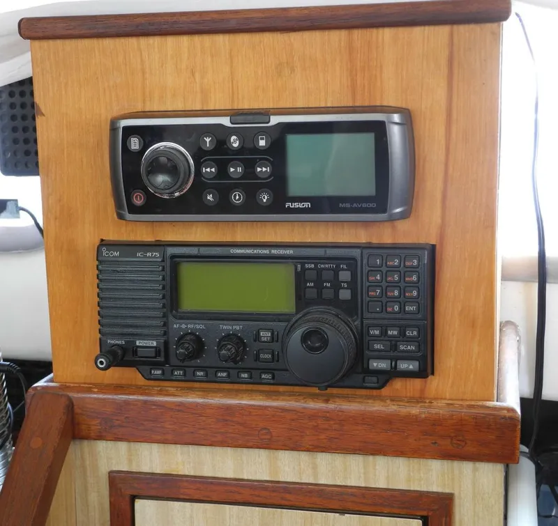 Slide: The Image of Pearson Invicta 1967 - 4211897