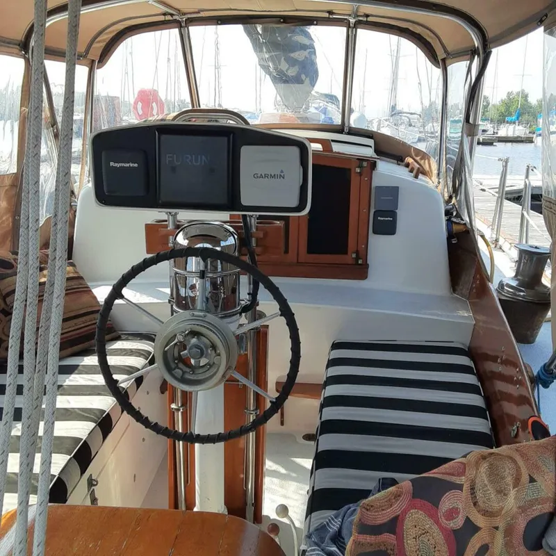 Slide: The Image of Pearson Invicta 1967 - 4212307