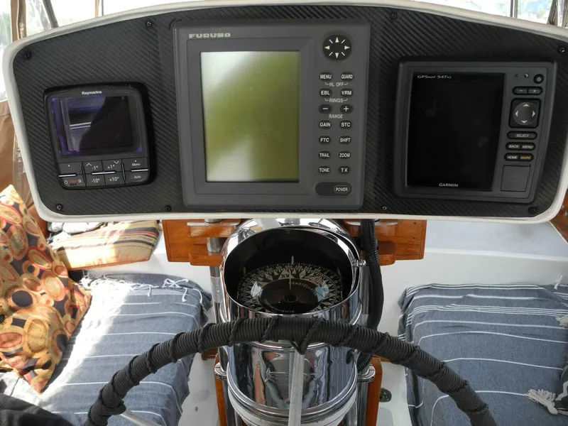 Slide: The Image of Pearson Invicta 1967 - 4211911