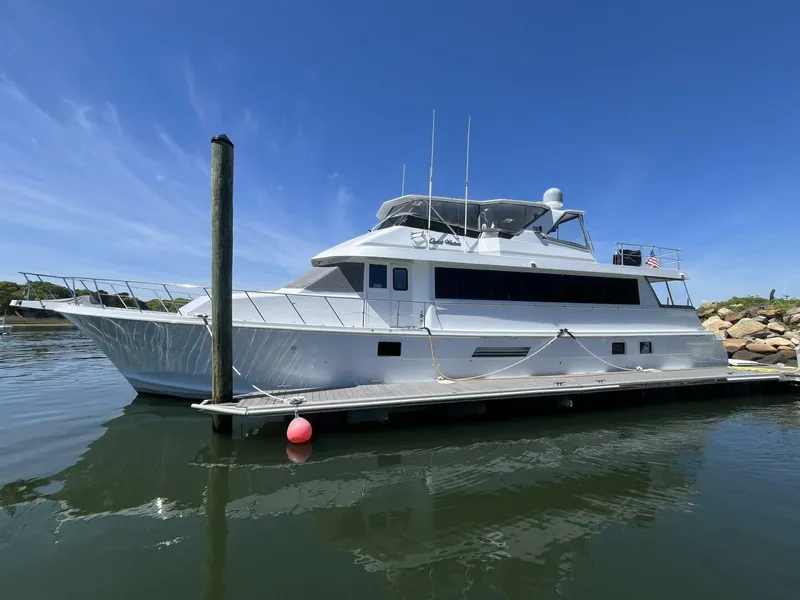 Slide: The Image of Hatteras 74' Sport Bridge Motor Yacht 1999 - 5344147