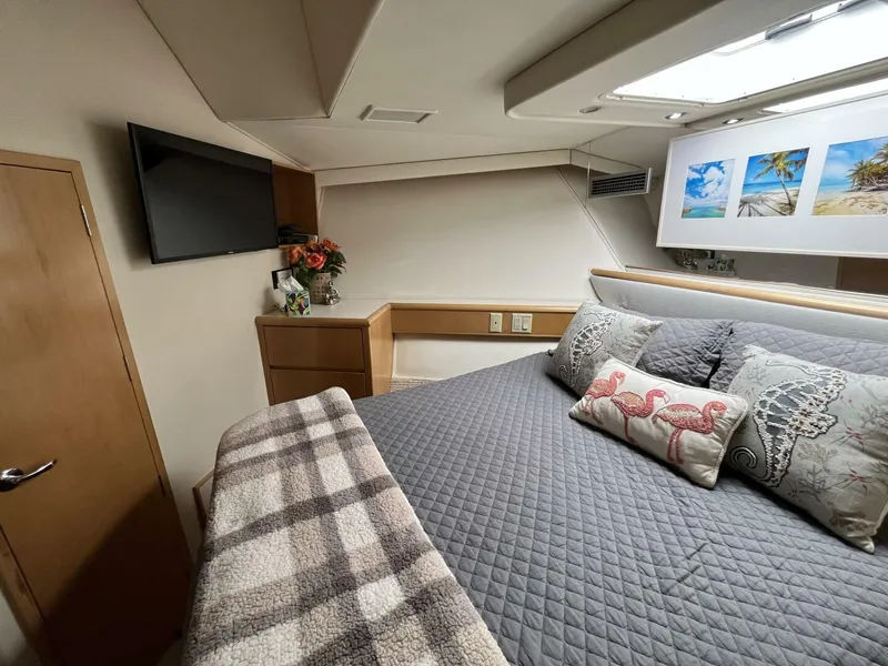 Slide: The Image of Hatteras 74' Sport Bridge Motor Yacht 1999 - 5344370