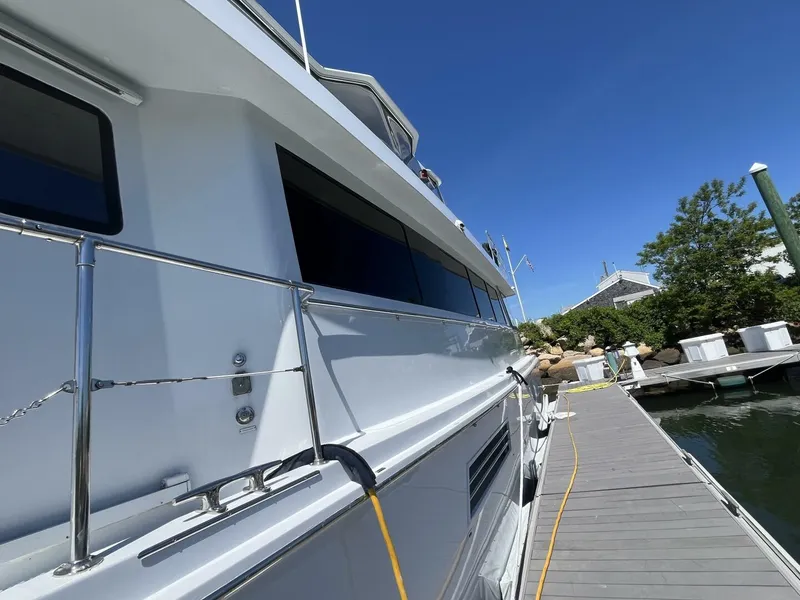 Slide: The Image of Hatteras 74' Sport Bridge Motor Yacht 1999 - 5344161