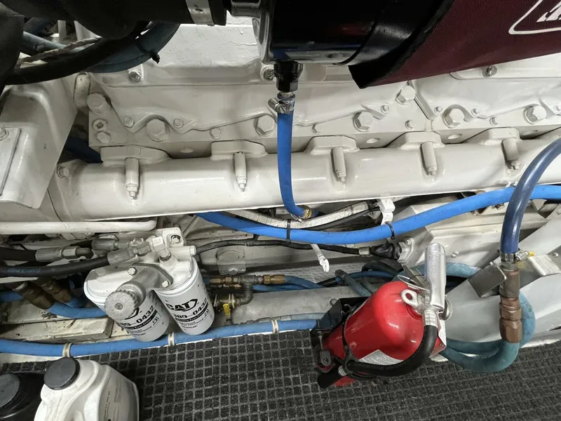 Slide: The Image of Hatteras 74' Sport Bridge Motor Yacht 1999 - 5344433