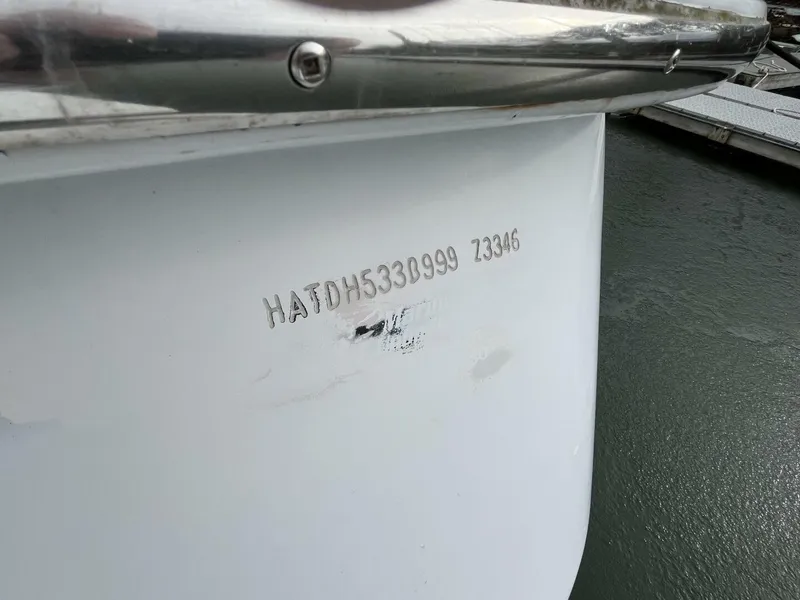 Slide: The Image of Hatteras 74' Sport Bridge Motor Yacht 1999 - 5345227