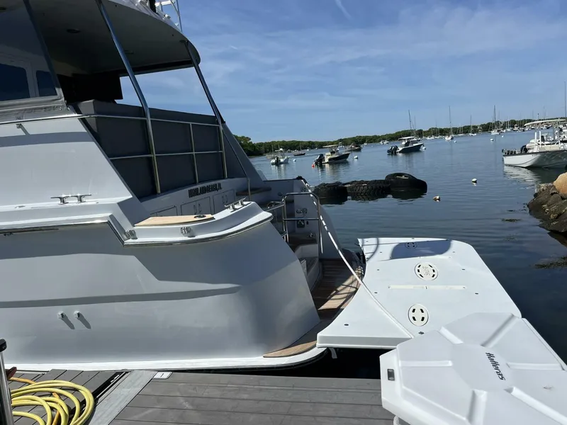 Slide: The Image of Hatteras 74' Sport Bridge Motor Yacht 1999 - 5344178