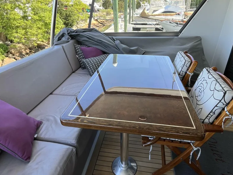 Slide: The Image of Hatteras 74' Sport Bridge Motor Yacht 1999 - 5344209