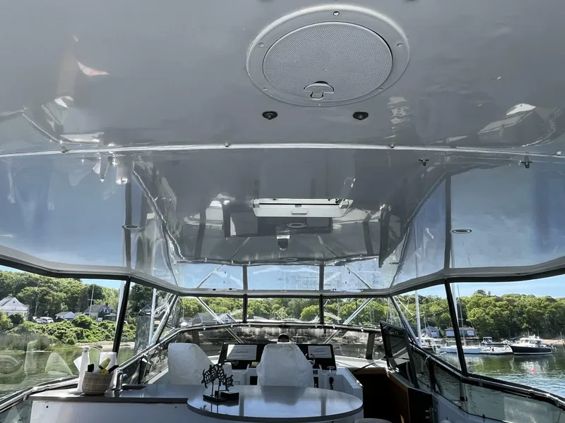 Slide: The Image of Hatteras 74' Sport Bridge Motor Yacht 1999 - 5344224