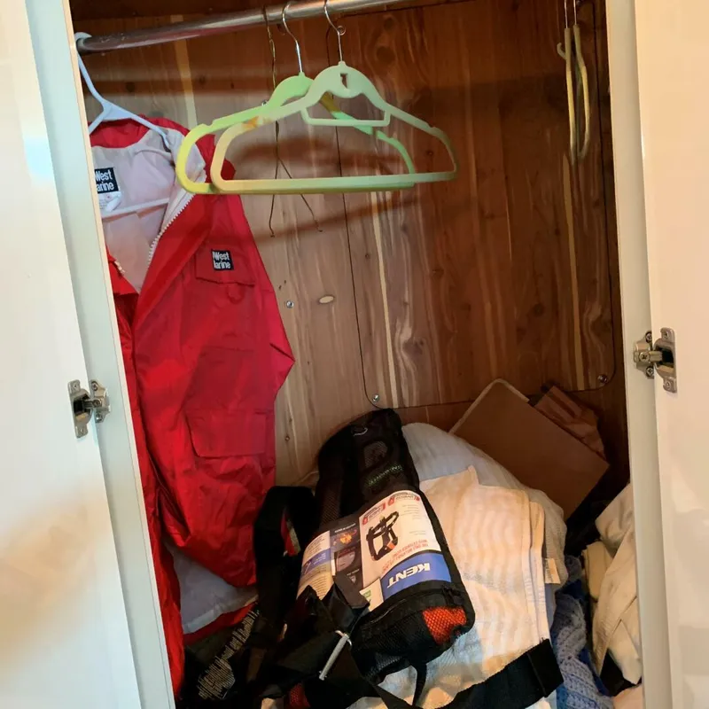 Slide: The Image of Sea Ray 420 Aft Cabin 1997 - 4213384