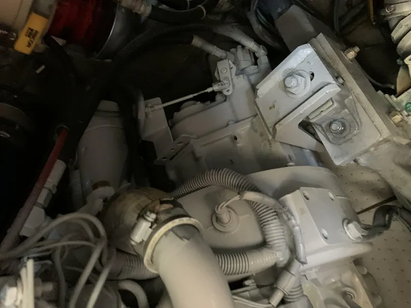 Slide: The Image of Sea Ray 420 Aft Cabin 1997 - 4213376