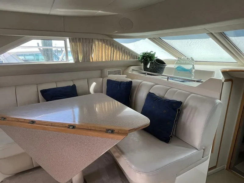 Slide: The Image of Sea Ray 420 Aft Cabin 1997 - 4213225