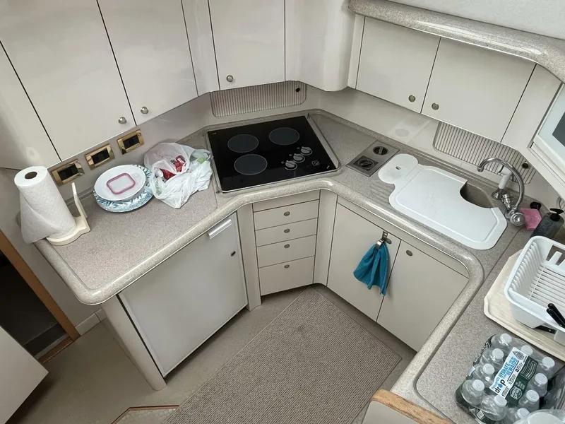 Slide: The Image of Sea Ray 420 Aft Cabin 1997 - 4213309