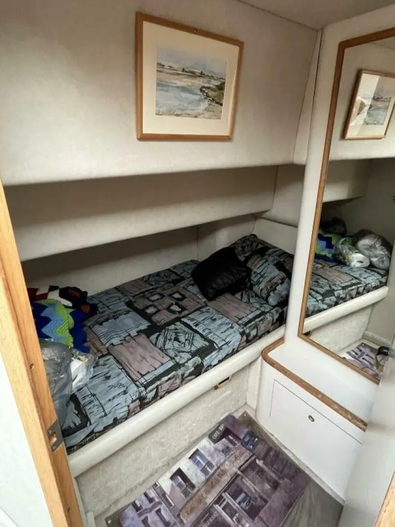 Slide: The Image of Sea Ray 420 Aft Cabin 1997 - 4213301